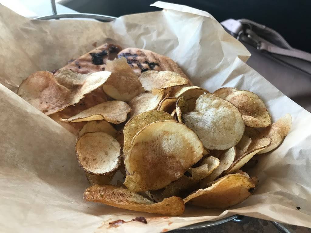 The Green Leaf Grill | restaurant | 415 W Main St, Waynesboro, VA 22980, USA | 5409494416 OR +1 540-949-4416