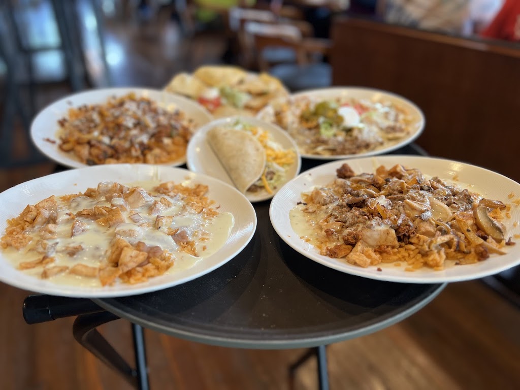 La Ingrata bar and grill 3 | restaurant | 100 N Market St, Paris, TN 38242, USA | 7314077040 OR +1 731-407-7040