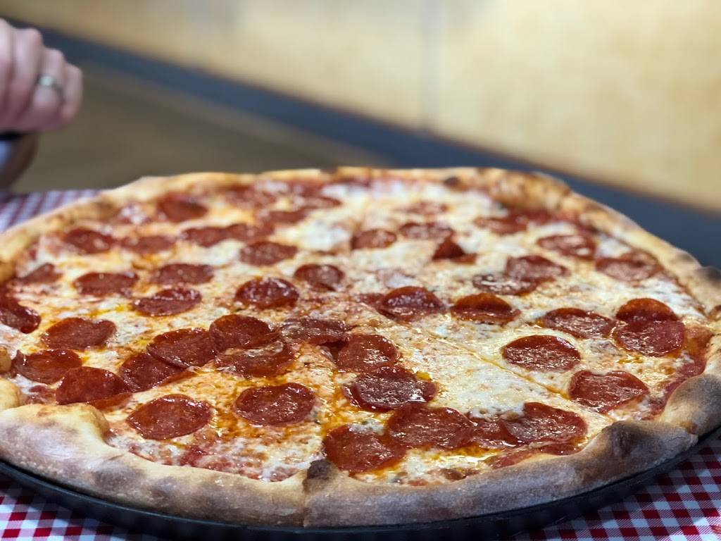 Saverios Pizzeria | restaurant | 530 E Benson Blvd, Anchorage, AK 99503, USA | 9074330002 OR +1 907-433-0002