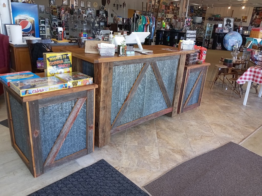 Hometown Shoppes | shopping mall | 16 Northpoint Dr, Streator, IL 61364, USA | 8159054453 OR +1 815-905-4453