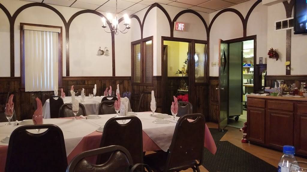 Sagres Restaurant | restaurant | 172 Maple St, Naugatuck, CT 06770, USA | 2037295064 OR +1 203-729-5064