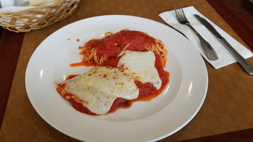 Mamma Felicia Trattoria & Pizza | restaurant | 18 Jericho Turnpike # A, Jericho, NY 11753, USA | 5163341141 OR +1 516-334-1141