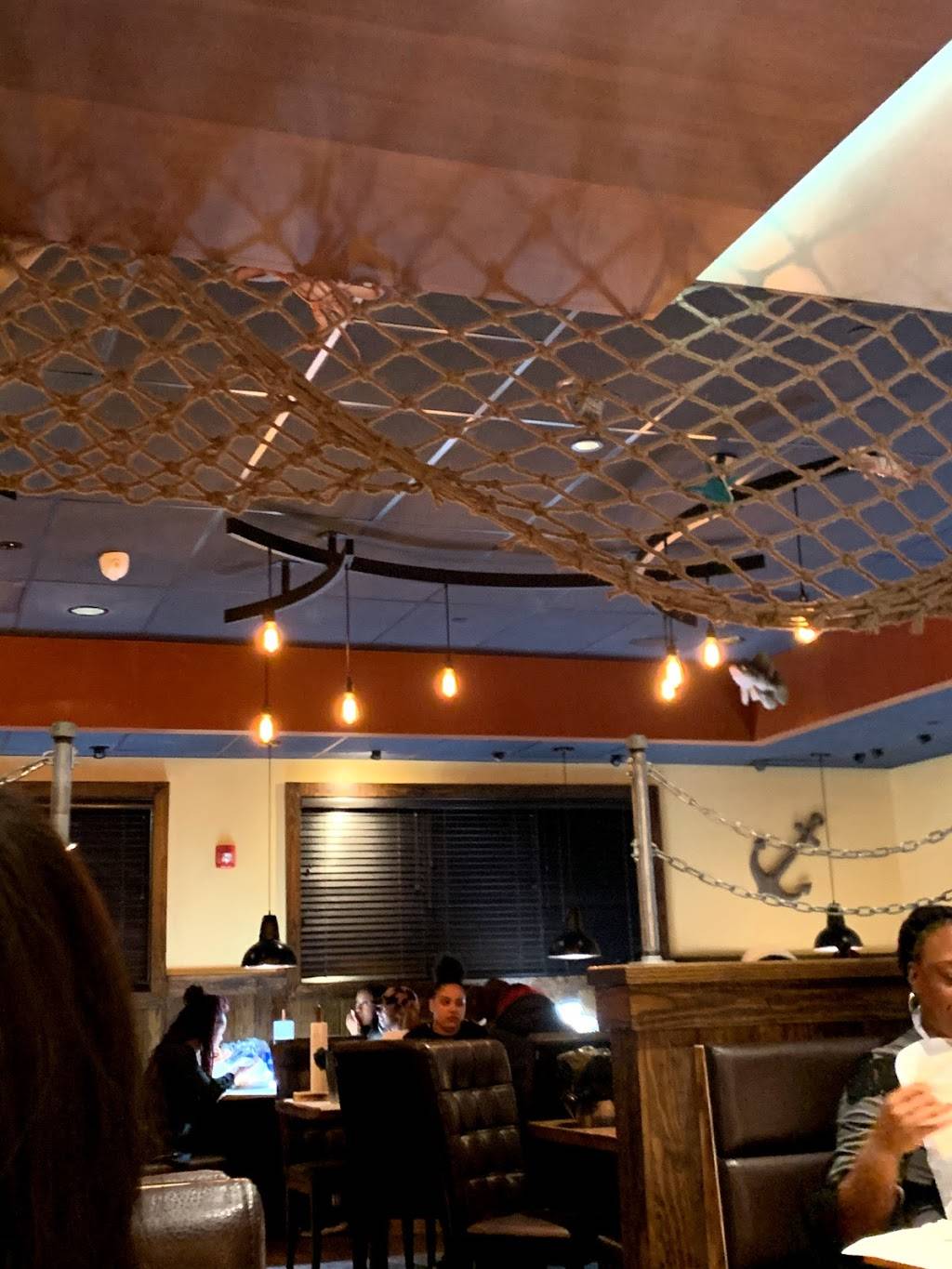 Crafty Crab | restaurant | 6800 Race Track Rd, Bowie, MD 20715, USA | 2402453715 OR +1 240-245-3715