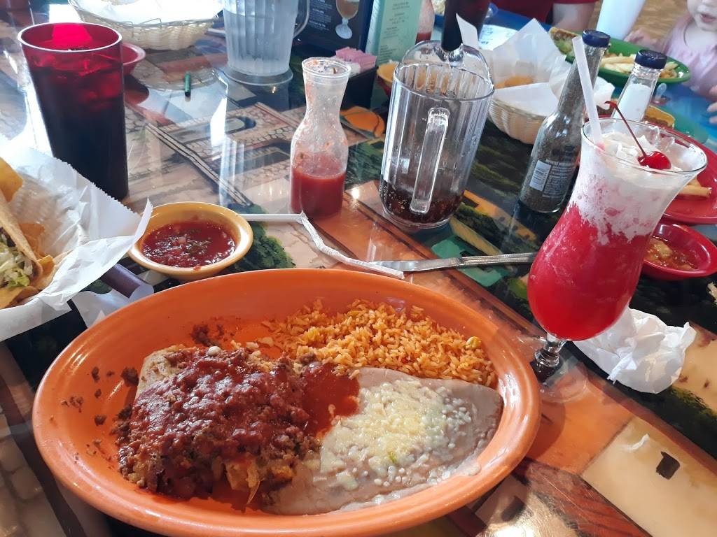 La Fiesta Mexican Restaurant | restaurant | 2090 E Kansas Ave, McPherson, KS 67460, USA | 6202450033 OR +1 620-245-0033