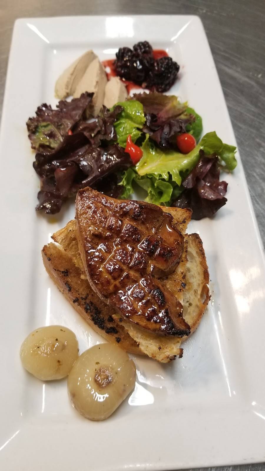 Bites & Bubbles | restaurant | 912 N Mills Ave, Orlando, FL 32803, USA | 4072705085 OR +1 407-270-5085