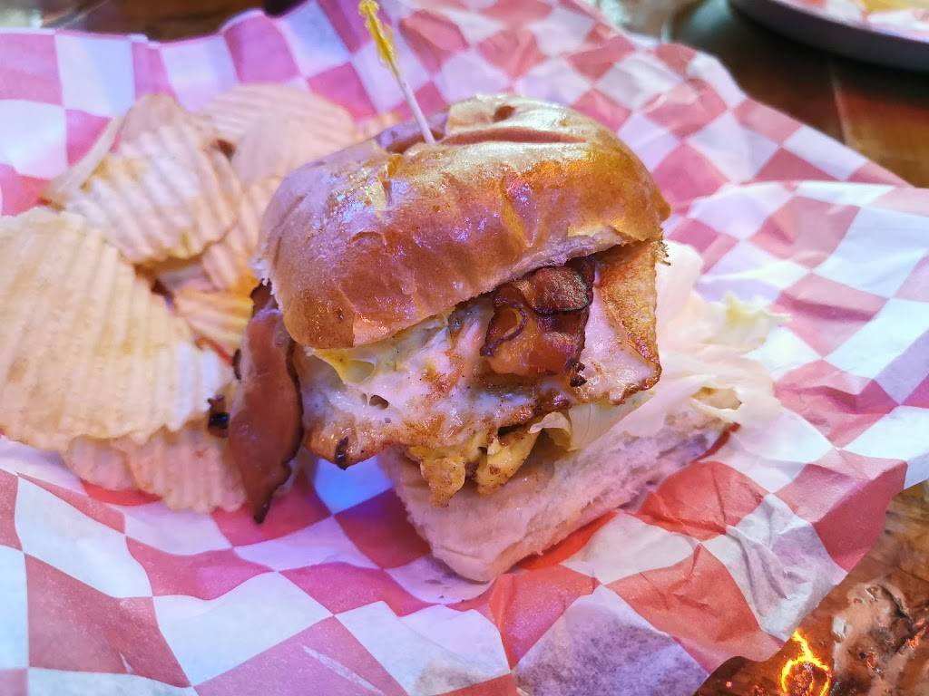 Kings Place | restaurant | 14460 240th St E, Hastings, MN 55033, USA | 6514371418 OR +1 651-437-1418