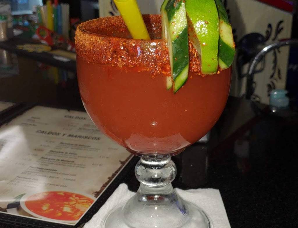 Los Compadres Bar And Grill | restaurant | 4126 Monterey Rd, San Jose, CA 95111, USA | 4083633664 OR +1 408-363-3664