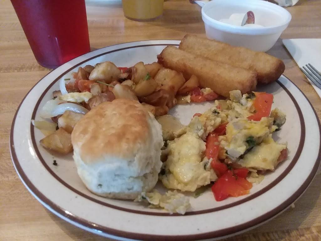 Tippers Seafood & Steak House | restaurant | 324 Delaware Ave, Put-In-Bay, OH 43456, USA | 4192858477 OR +1 419-285-8477