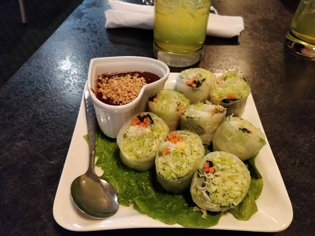 Jasmine Cafe | restaurant | 730 Center St, Auburn, ME 04210, USA | 2073764855 OR +1 207-376-4855