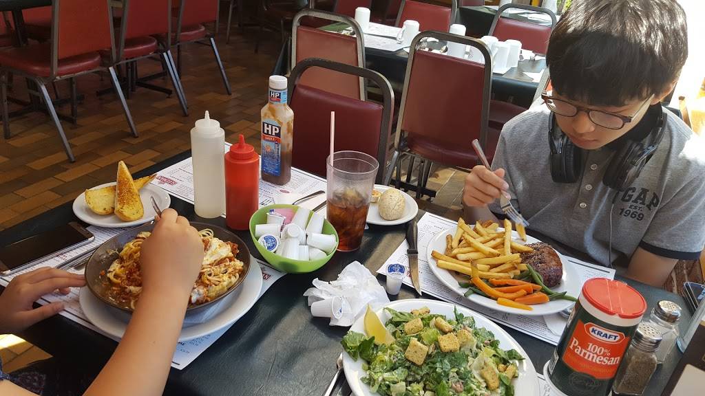 La Vallee | restaurant | 1418 105 RTE, Chelsea, QC J9B 1P4, Canada | 8198270524 OR +1 819-827-0524