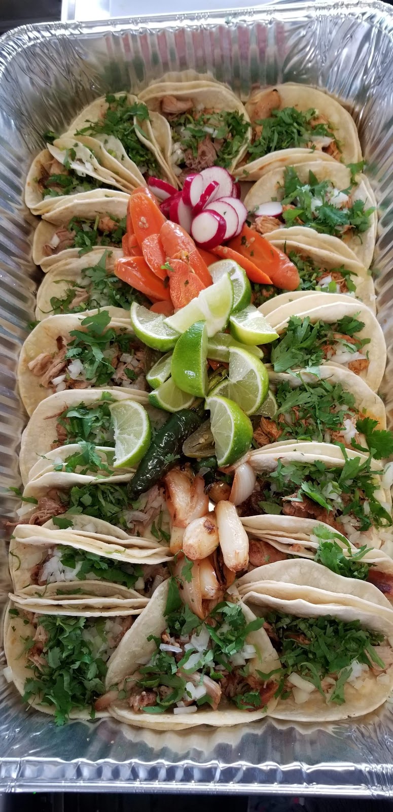 Los Compadres Mexican Food Truck - Tacos, Burritos & More | restaurant | 2770 Crater Lake Hwy, Medford, OR 97504, USA | 5418214643 OR +1 541-821-4643