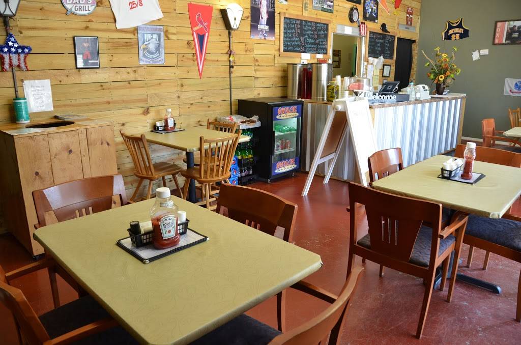 Foxs BBQ | restaurant | 521 Heritage Pointe Dr B, Clarksville, TN 37042, USA | 9318962678 OR +1 931-896-2678