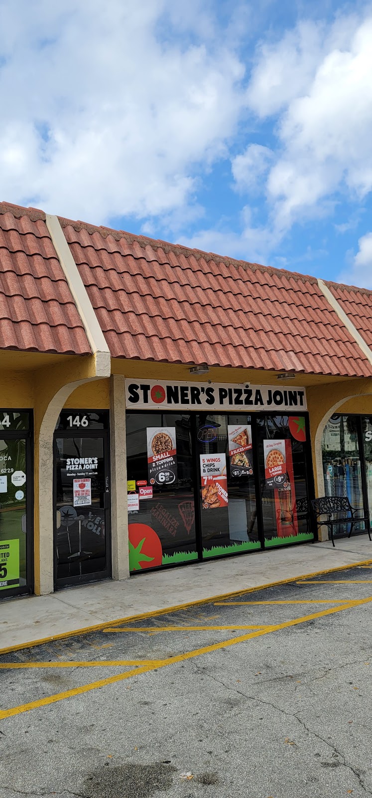 Stoners Pizza Joint | restaurant | 146 NW 20th St, Boca Raton, FL 33431, USA | 5617569155 OR +1 561-756-9155