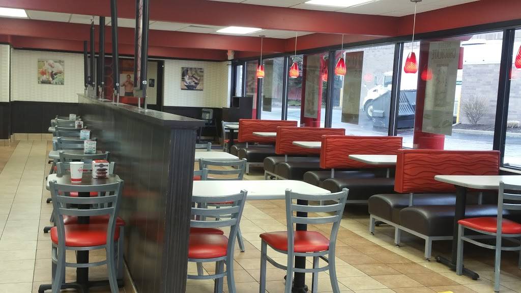 Arbys | restaurant | 12763 Rockside Rd, Garfield Heights, OH 44125, USA | 2166623576 OR +1 216-662-3576