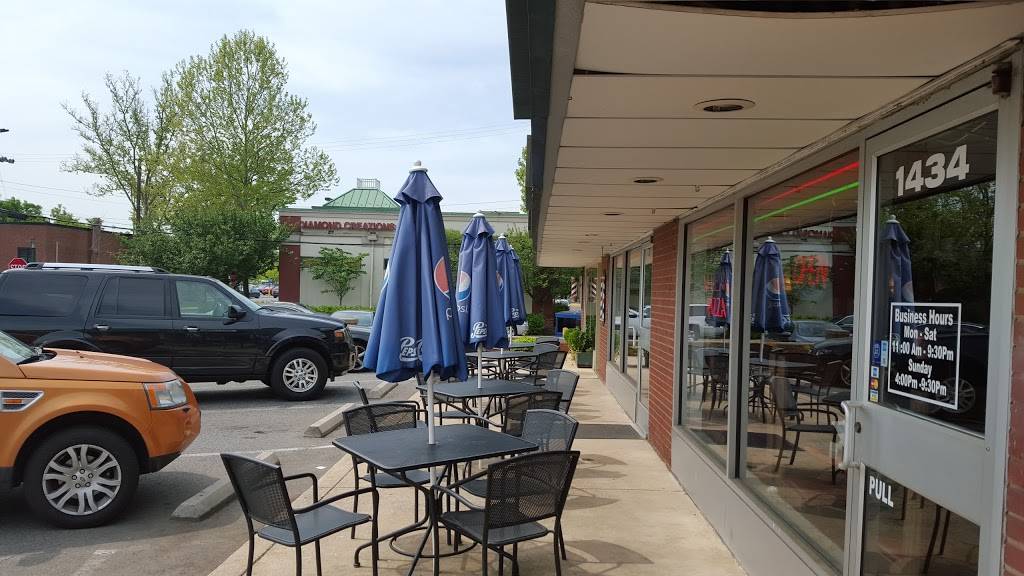 McLean Pizza Restaurant | restaurant | 1434 Center St, McLean, VA 22101, USA | 7033562700 OR +1 703-356-2700