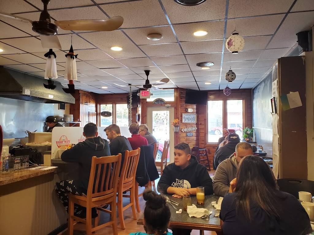 Your Way Restaurant | restaurant | 609 Locust St, Fall River, MA 02720, USA | 5088376777 OR +1 508-837-6777