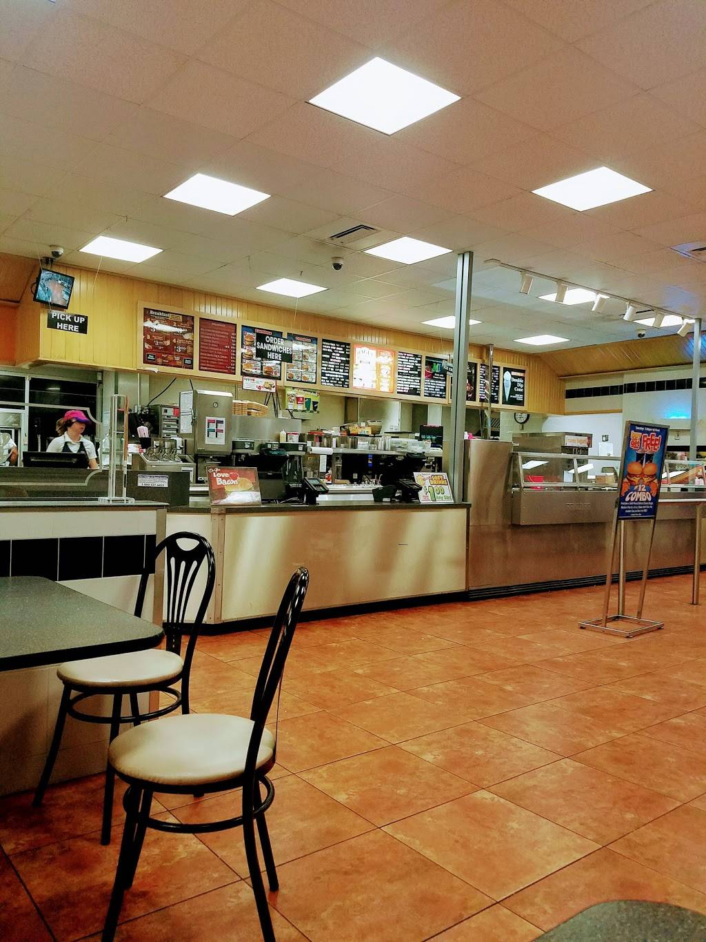 Braums Ice Cream & Burger Restaurant | restaurant | 3635 Troup Hwy #110, Tyler, TX 75703, USA | 9035094107 OR +1 903-509-4107