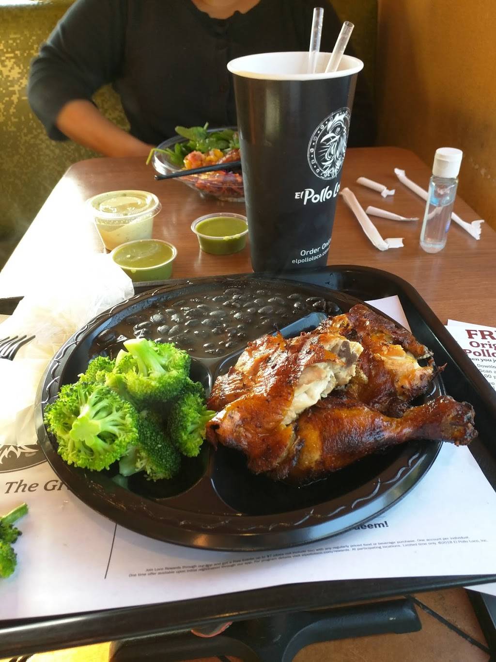 El Pollo Loco | restaurant | 330 N Alvarado St, Los Angeles, CA 90026, USA | 2133530084 OR +1 213-353-0084