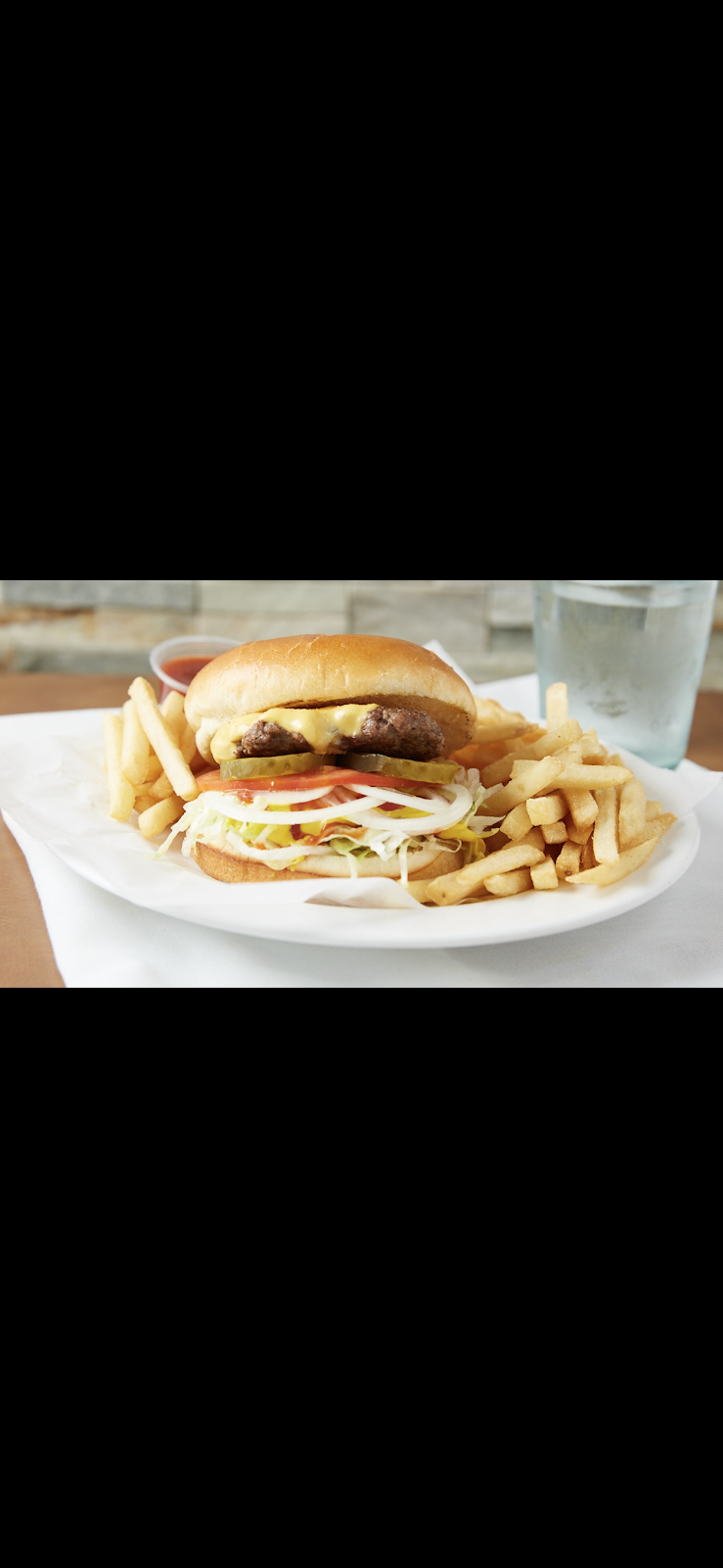 Captain hooks fish,chicken &grill (Chicago style) | restaurant | 4355 S Cottage Grove Ave, Chicago, IL 60653, USA | 7739524774 OR +1 773-952-4774