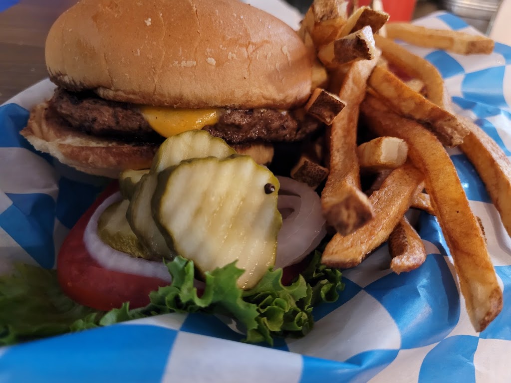 Copper Kettle | restaurant | 815 E River St, Eureka, KS 67045, USA | 6209533015 OR +1 620-953-3015