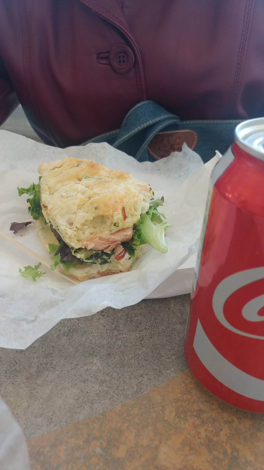 The SconeWitch Take-Away (Cyrville) | bakery | 1638 Cyrville Rd #4, Gloucester, ON K1B 3L8, Canada | 6137442585 OR +1 613-744-2585