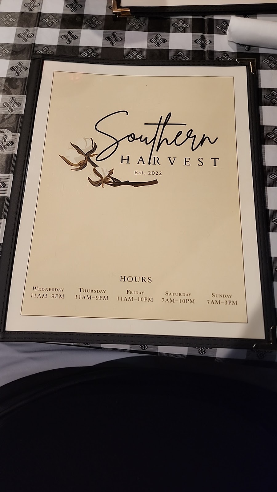 Southern Harvest | restaurant | 1907 Scenic Rd E, Fort Payne, AL 35967, USA | 2562736377 OR +1 256-273-6377