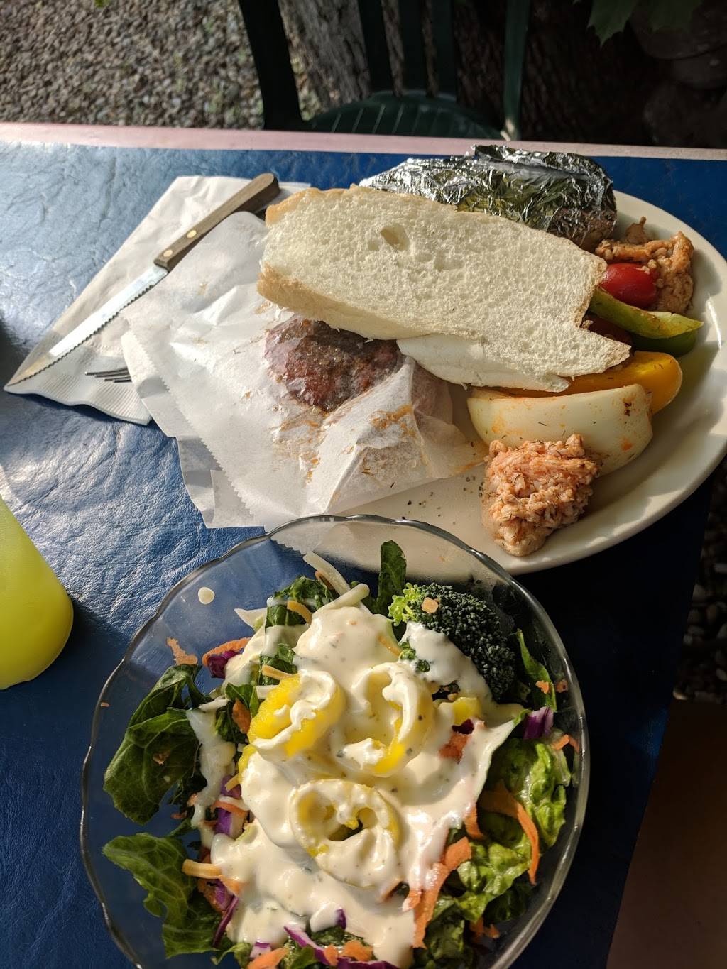 Tiki Bar | restaurant | 1150 Manatawny Rd, Boyertown, PA 19512, USA | 6106894707 OR +1 610-689-4707