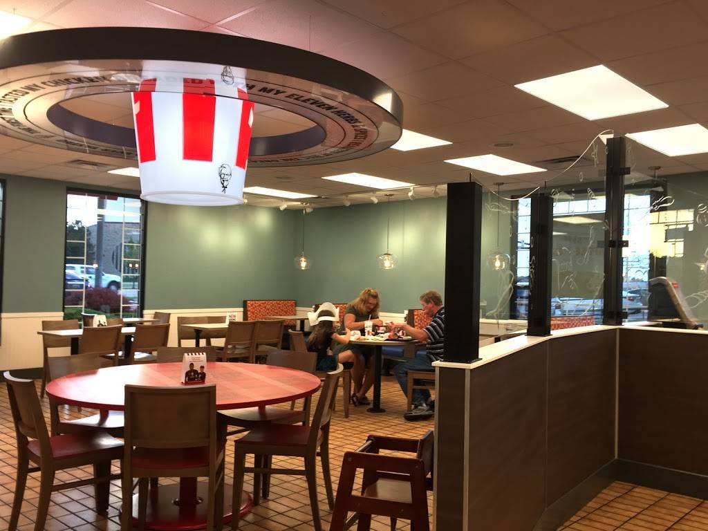 Long John Silvers | restaurant | 420 E National Rd, Vandalia, OH 45377, USA | 9378985504 OR +1 937-898-5504