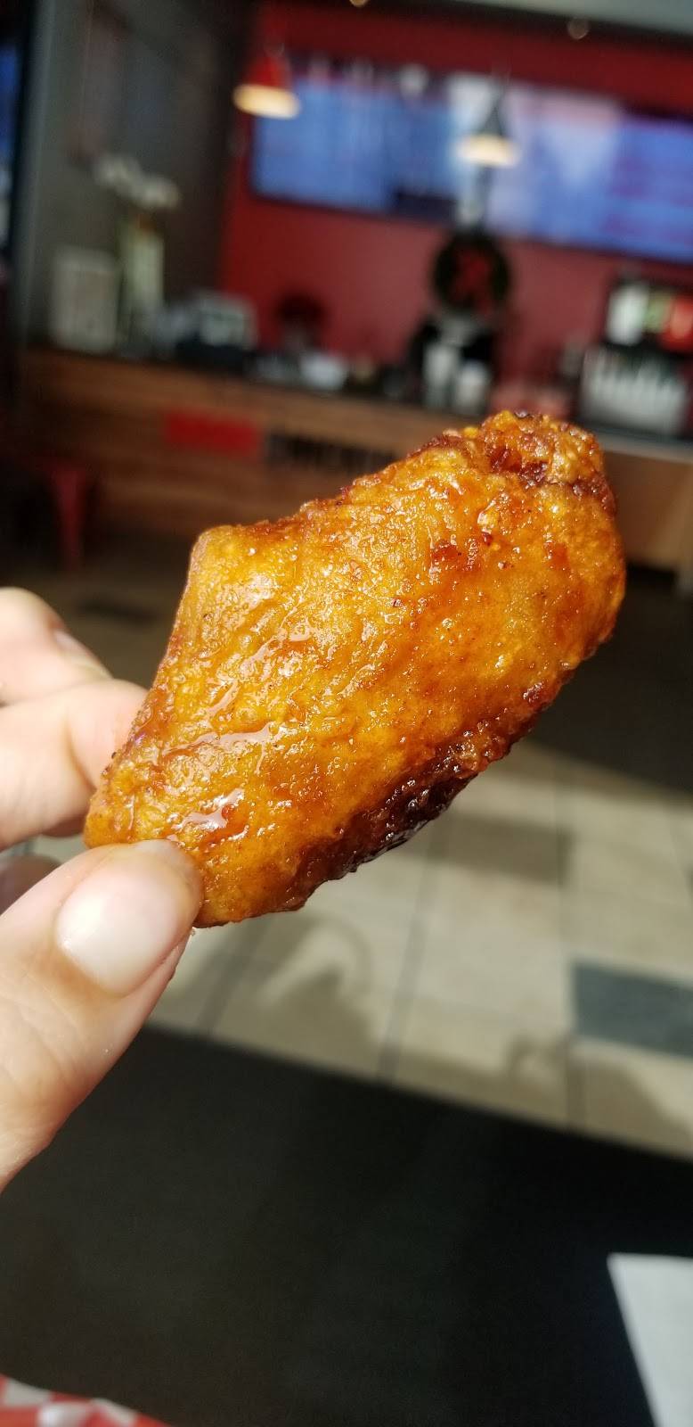 Boom Chicken | restaurant | 1063 E Ave. J #101, Lancaster, CA 93535, USA | 6615799892 OR +1 661-579-9892