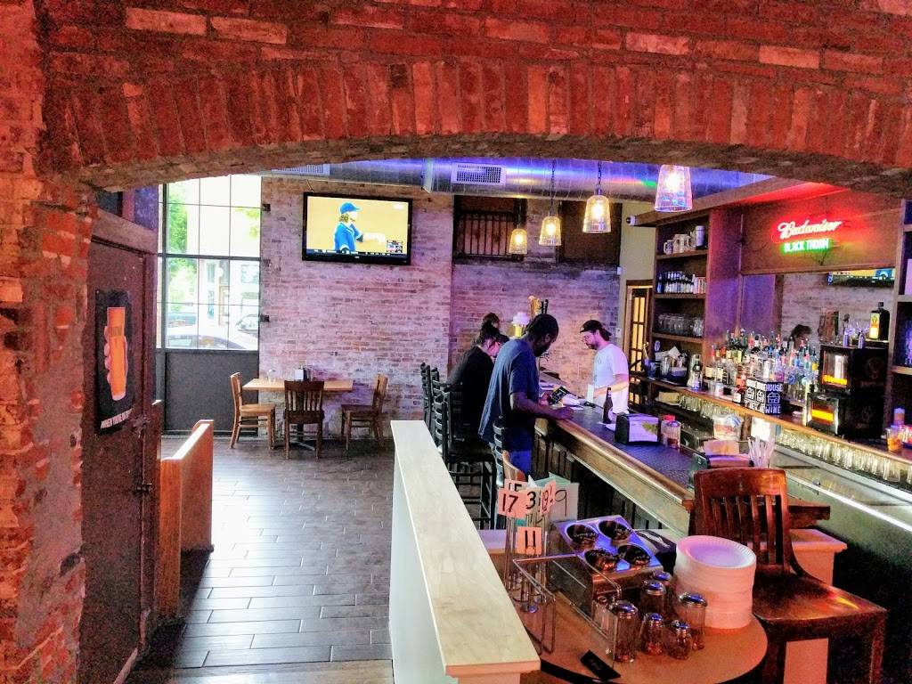 Blackthorn Pub and Pizza | restaurant | 3735 Wyoming St, St. Louis, MO 63116, USA | 3147760534 OR +1 314-776-0534