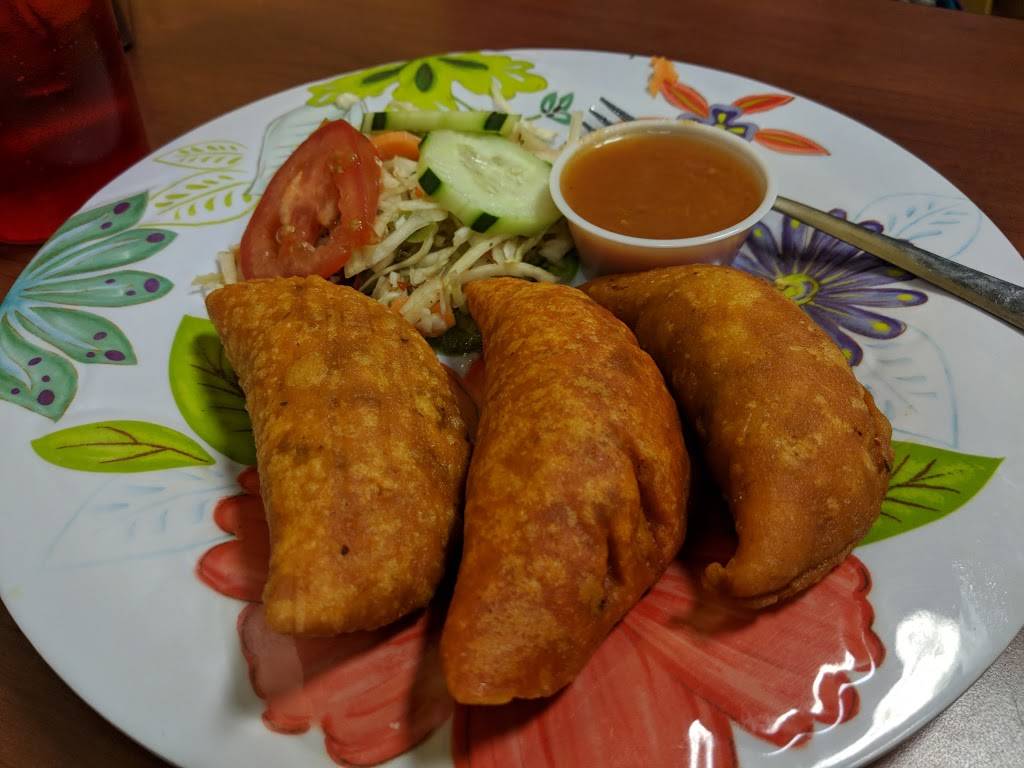 Delicias de El Salvador | restaurant | 1086 Murfreesboro Pike, Nashville, TN 37217, USA | 6155467787 OR +1 615-546-7787