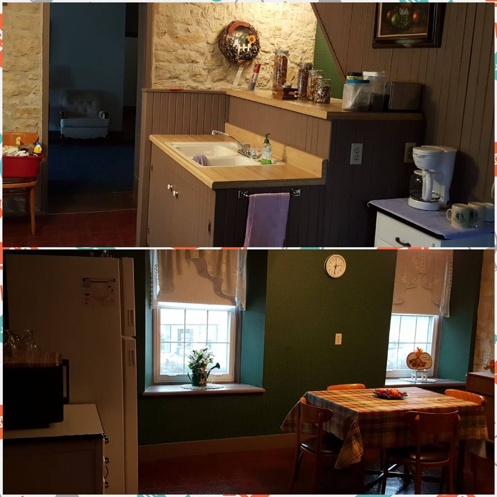 Gehlen Inn Guest House | restaurant | 101 Main St, St Donatus, IA 52071, USA | 8002801177 OR +1 800-280-1177