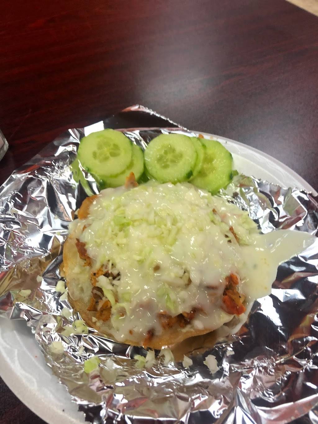 Pollo Picante | restaurant | 635 N Country Club Dr, Mesa, AZ 85201, USA | 4803619010 OR +1 480-361-9010