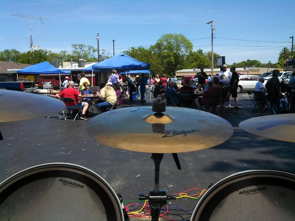 Kilcoyne Redwood Inn | restaurant | 342 N Milwaukee Ave, Wheeling, IL 60090, USA | 8475413650 OR +1 847-541-3650