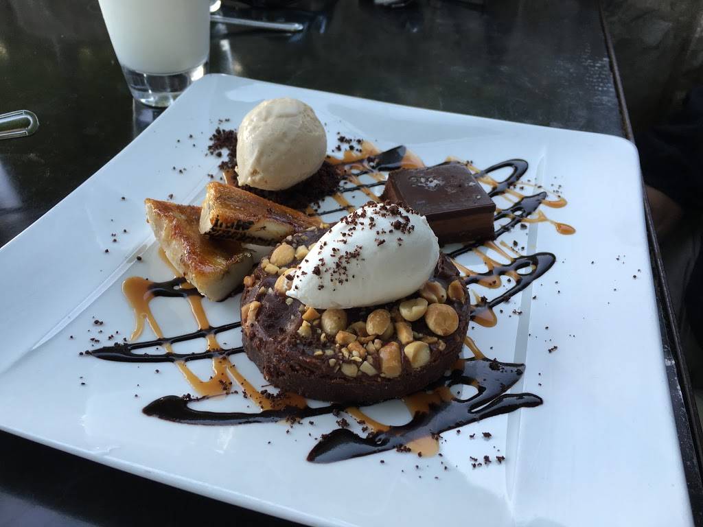 Brix Restaurant and Gardens | restaurant | 7377 St Helena Hwy, Napa, CA 94558, USA | 7079442749 OR +1 707-944-2749