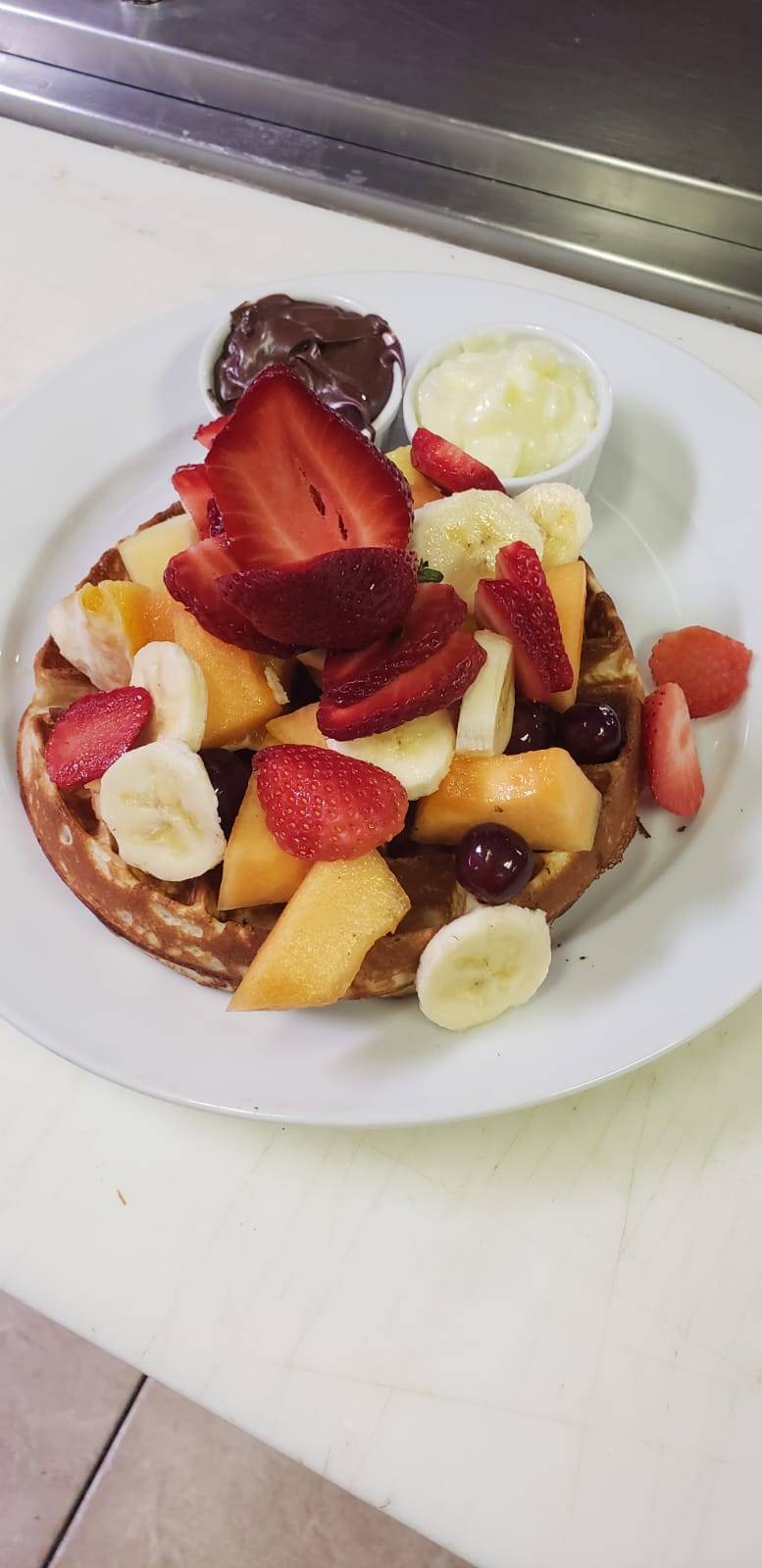 Le Déjeuner Révolution Wilou et Fils | restaurant | 5555 Boulevard des Laurentides, Laval, QC H7K 2K4, Canada | 4509371336 OR +1 450-937-1336