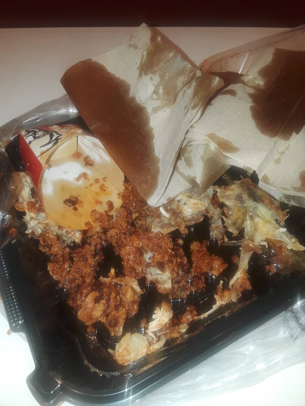 KFC | restaurant | 1125 E Gun Hill Rd, Bronx, NY 10469, USA | 7185156155 OR +1 718-515-6155