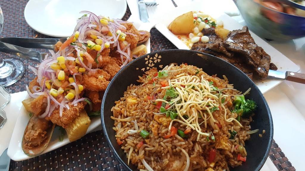 Pollo DOro | meal takeaway | 306 Gold St, Brooklyn, NY 11201, USA | 7188558088 OR +1 718-855-8088