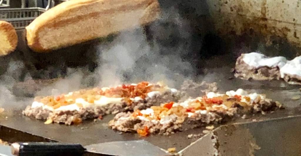 South Philly Cheesesteaks | meal takeaway | 5942 34th St W #115, Bradenton, FL 34210, USA | 9417277339 OR +1 941-727-7339