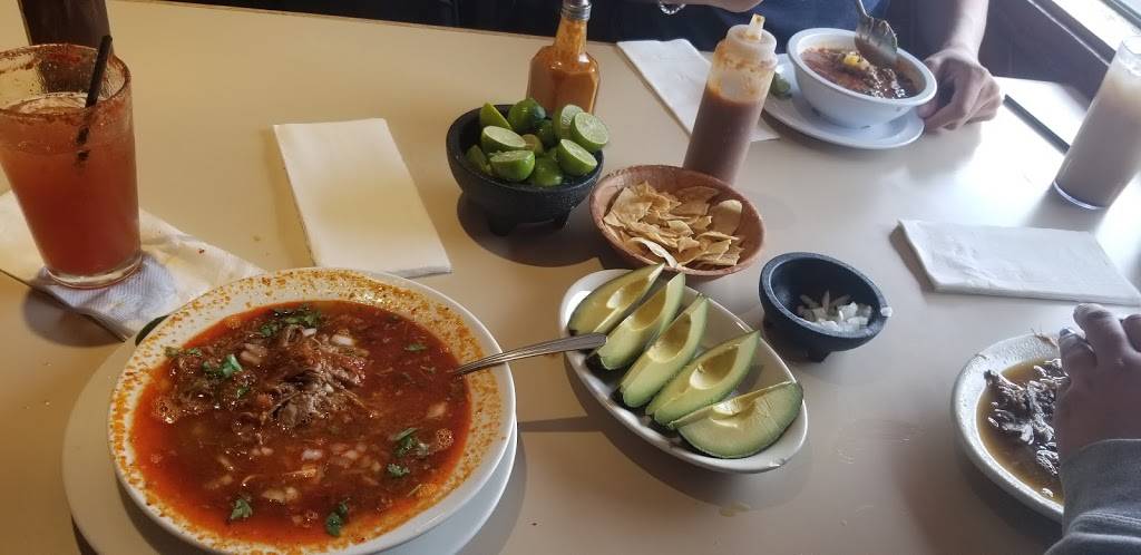 Birrieria Y Menuderia Guadalajara | restaurant | 396 Broadway, Chula Vista, CA 91910, USA | 6196911012 OR +1 619-691-1012