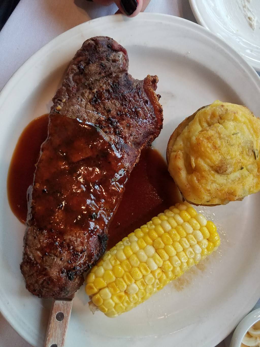 White Oaks Restaurant | restaurant | 777 Cahoon Rd, Cleveland, OH 44145, USA | 4408353090 OR +1 440-835-3090