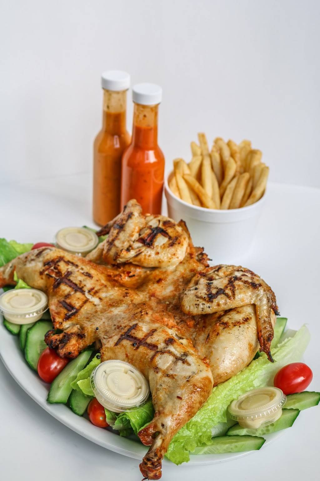 Chick Fiesta Peri Peri Good | meal takeaway | 699 Markham Rd, Scarborough, ON M1H 2A5, Canada | 4164395300 OR +1 416-439-5300