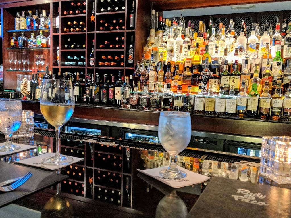 Rudy & Paco Restaurant and Bar | restaurant | 2028 Postoffice St, Galveston, TX 77550, USA | 4097623696 OR +1 409-762-3696