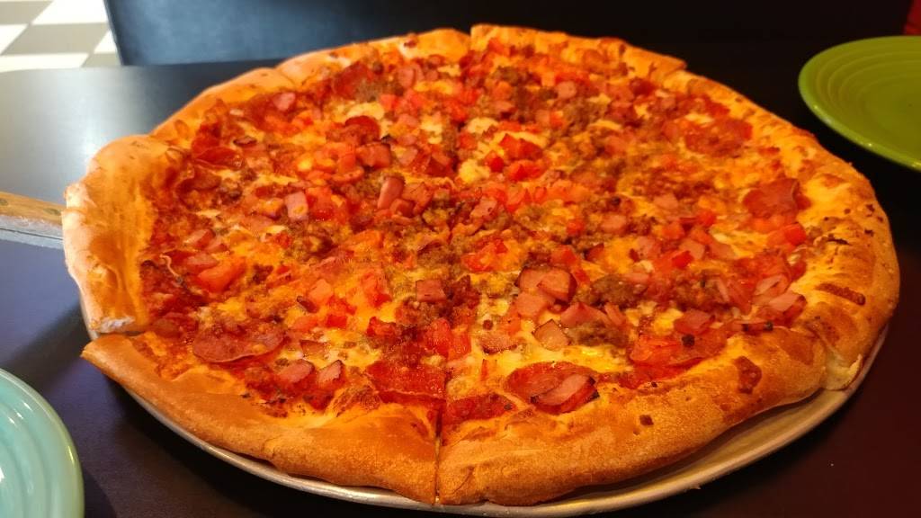 Wolfman Pizza | restaurant | 106 S Sharon Amity Rd b, Charlotte, NC 28211, USA | 7043663666 OR +1 704-366-3666