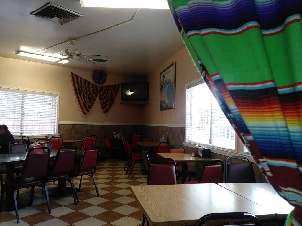 Mejia Taco Shop | restaurant | 151 S Madera Ave, Madera, CA 93637, USA | 5596731570 OR +1 559-673-1570