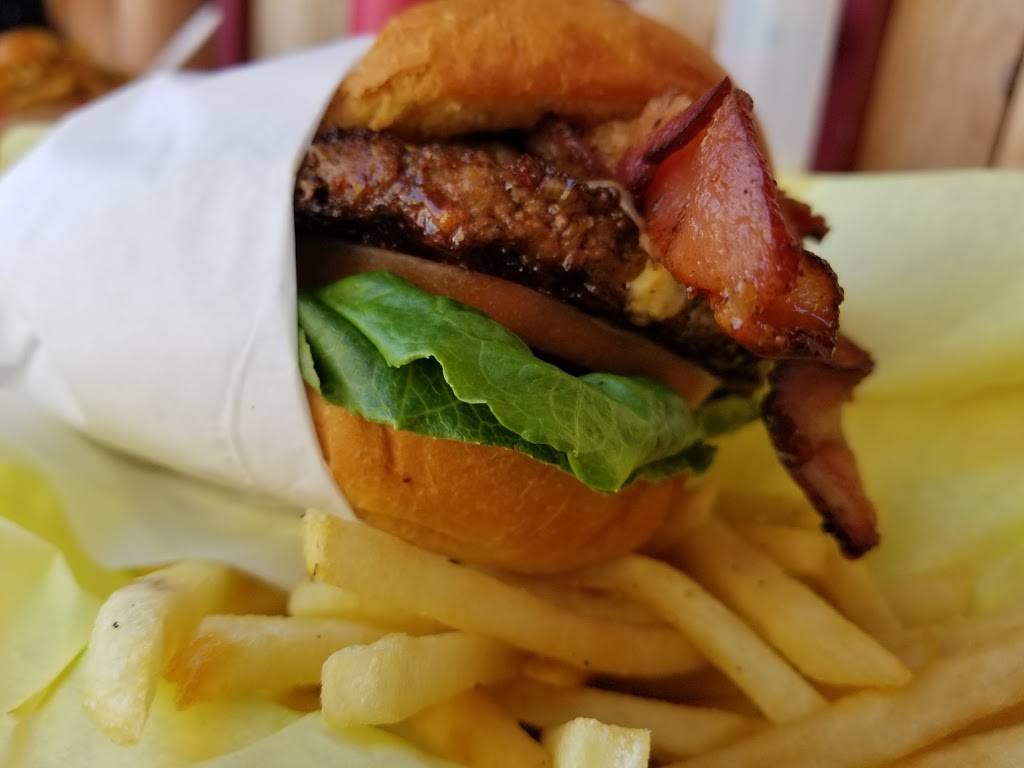 The Pocket Burger Shack | restaurant | 16873 Pacific Coast Hwy, Huntington Beach, CA 92649, USA | 5625927771 OR +1 562-592-7771