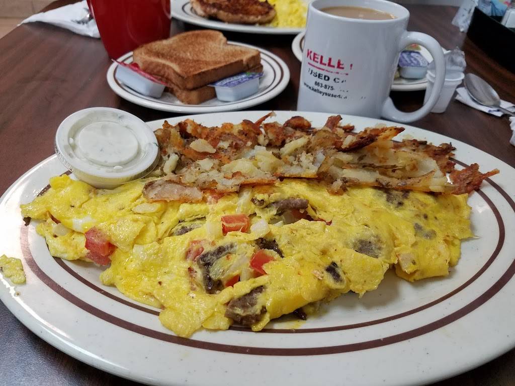 Auburndale Main Street Diner | restaurant | 415 South Main Street, Auburndale, FL 33823, USA | 8639671700 OR +1 863-967-1700