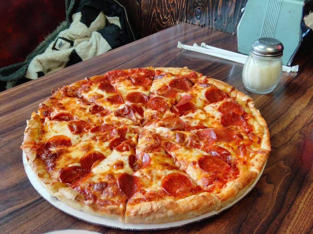 Marathon Pizza | restaurant | 850 W Main St, New Britain, CT 06053, USA | 8602244655 OR +1 860-224-4655