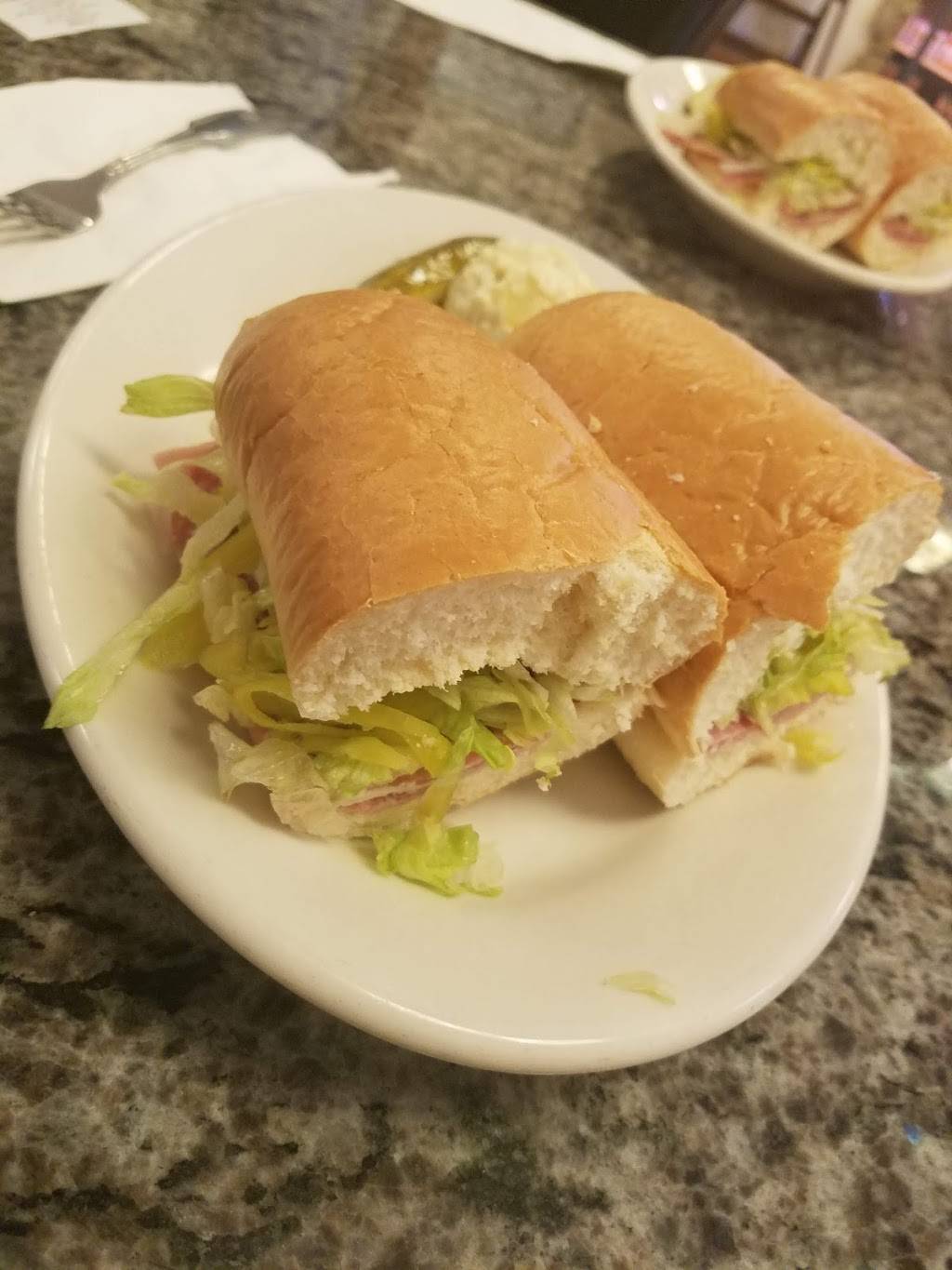 Giulianos Delicatessen & Bakery | restaurant | 1700 Aviation Blvd, Redondo Beach, CA 90278, USA | 3103760416 OR +1 310-376-0416