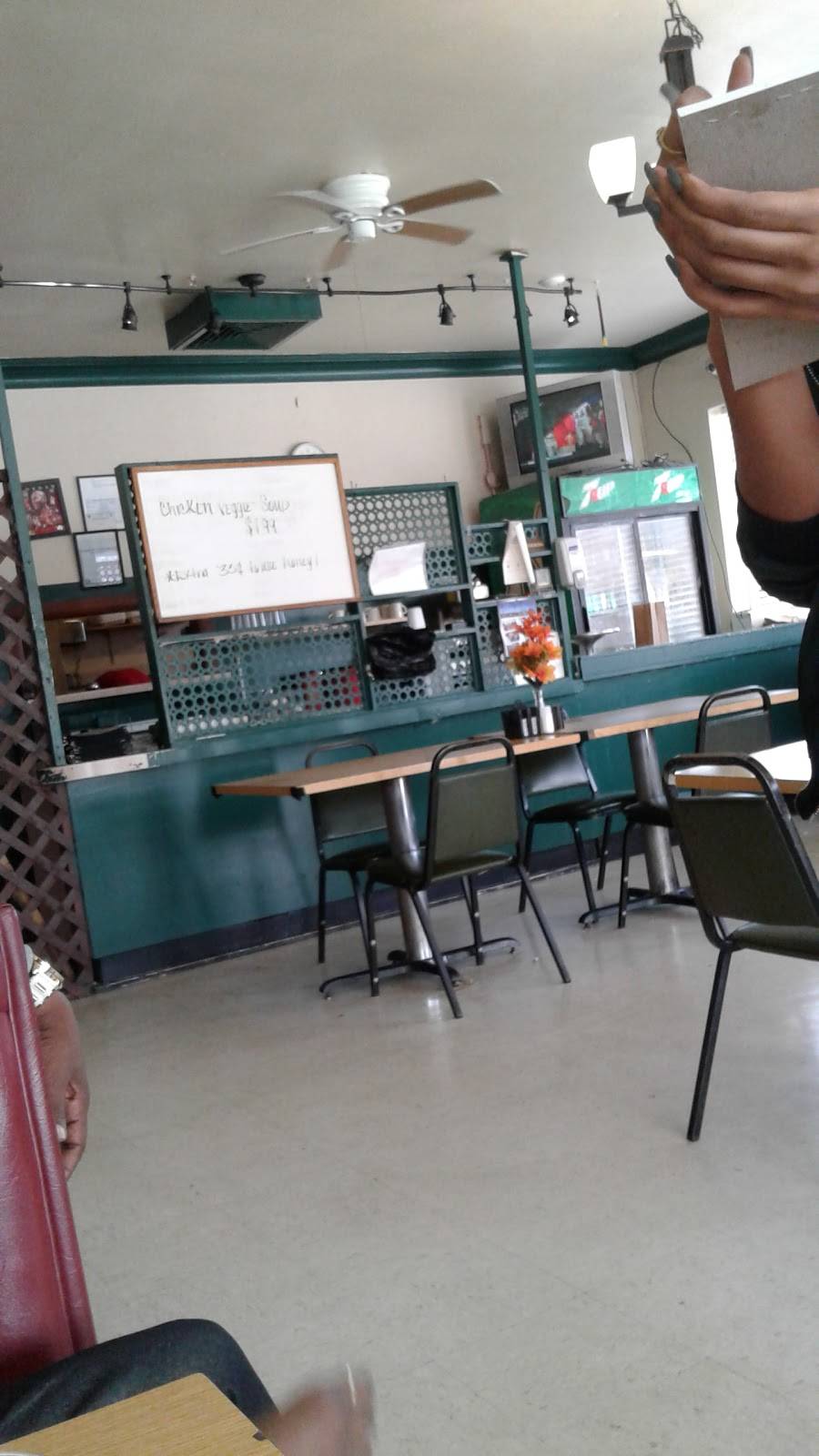 Granny-Bs | restaurant | 2632 W 71st St, Chicago, IL 60629, USA | 7739254491 OR +1 773-925-4491